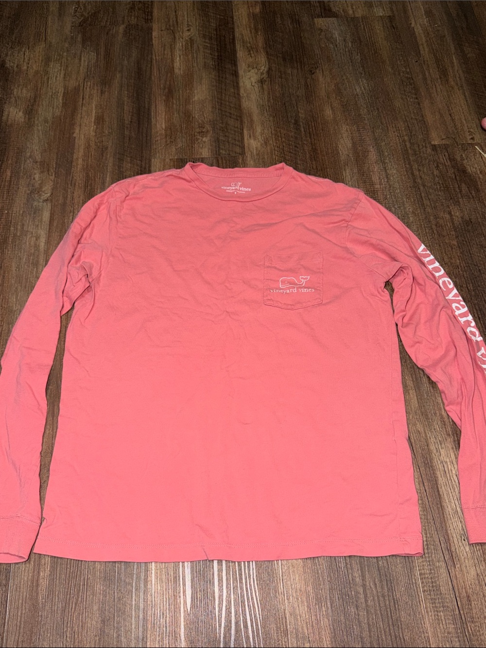 Vineyard Vines Pink with White Whale T-shirt size S